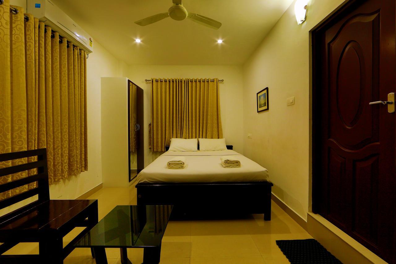 Sara Hotels And Apartments Nedumbassery Exterior photo